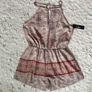 AMAZING & COMFORTABLE ROMPER